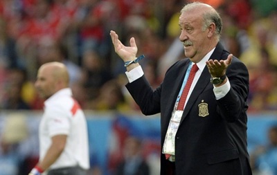 Фанаты сборной Испании требуют отставки Дель Боске