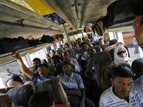В Индии сгорел автобус: 15 человек погибли