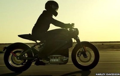 Легендарный Harley-Davidson тестирует электроцикл