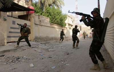 Бойовики в Іраку напали на тюремний конвой, понад 70 людей вбито