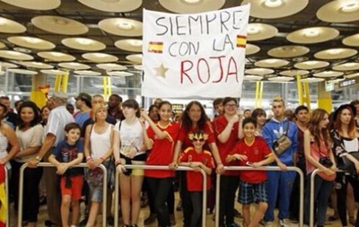 Сборная Испании не вышла к своим болельщикам после возвращения из Бразилии