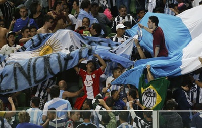 Аргентинского фаната подстрелили перед матчем Нигерия - Аргентина