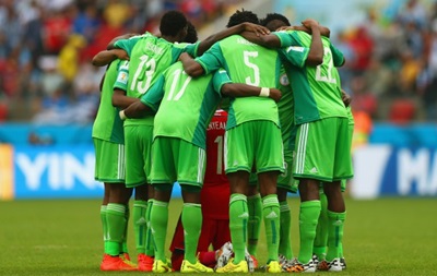 Футболисты сборной Нигерии отказались выйти на тренировку из-за не выплаты премии