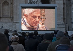 Папа Римский осудил раздоры в Ватикане