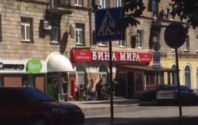 Перестрелки на улицах Донецка - видео
