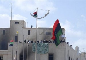 Италия признала правительство повстанцев единственной легитимной властью в Ливии