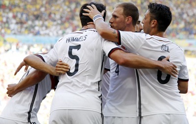 Німеччина завдяки одному голу виходить у півфінал чемпіонату світу з футболу 