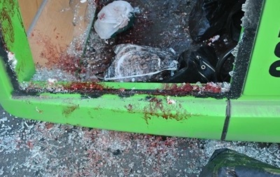 В Луганске осколками снаряда убило двоих пассажиров маршрутки 