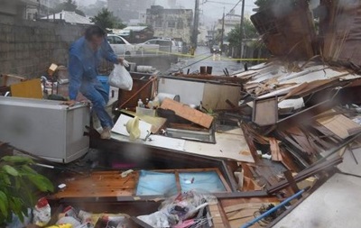 Тайфун в Японії забрав життя трьох людей 