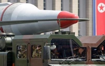КНДР запустила дві ракети у бік Японського моря