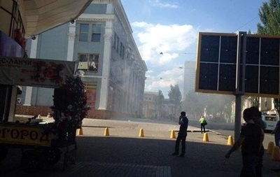  Генпрокуратура  ДНР розглядає кілька версій вибуху в донецькому ЦУМі
