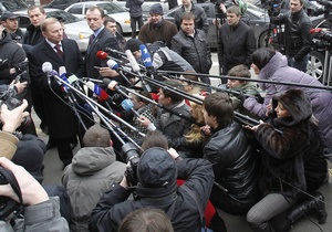 Кучма и его адвокаты еще не получили ответ на просьбу об отводе следователя