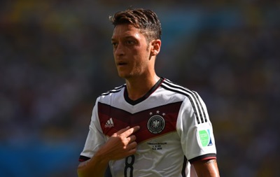 Полузащитник сборной Германии пожертвовал свою часть призовых детям Бразилии