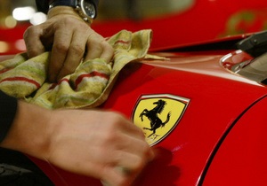 Ferrari стала самым сильным брендом в мире, Apple остался самым дорогим