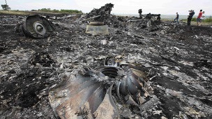 Яценюк про аварію літака на Донбасі: "Догралися росіяни"