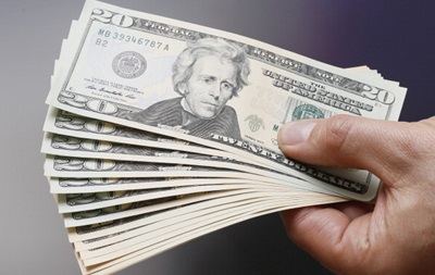 Межбанк закрылся долларом по 11,72 гривен