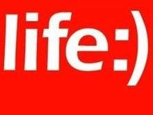 life:) дарит новым абонентам мобильную зарядку, чтобы разговоры не заканчивались!