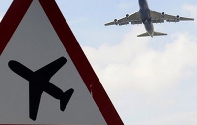 Заборона польотів над сходом України торкнеться понад 300 рейсів у день 