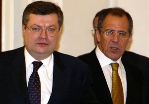 Лавров и Грищенко обсудили новые вызовы и угрозы