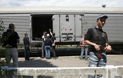 Тела погибших пробудут в Торезе до прибытия экспертов - ДНР