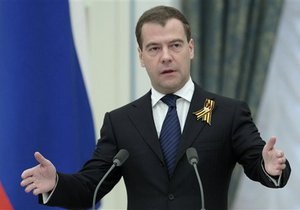 Медведев: Сотрудничество с Индией является приоритетом для России