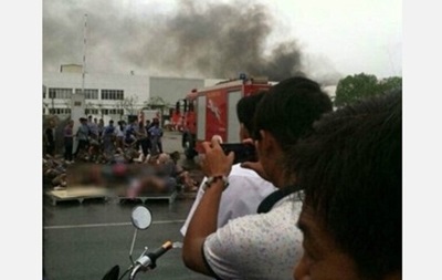 Взрыв на фабрике в Китае: 65 человек погибли, более 100 пострадали