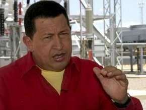Чавес предупредил о возможной войне с США