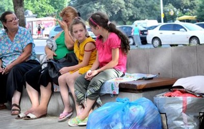  Горячие линии  для переселенцев: куда обратиться за помощью в Полтавской области