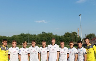Донецкий Олимпик перед матчем с Динамо представил десять новичков
