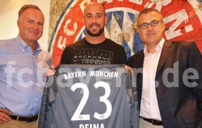 Официально: Пепе Рейна подписал контракт с Баварией