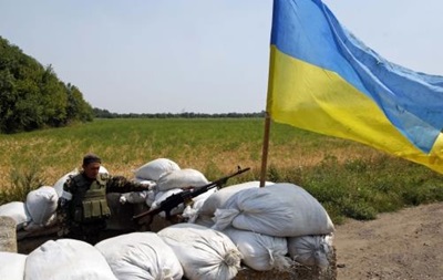 Силовики заявляють, що продовжують звужувати кільце навколо Донецька 
