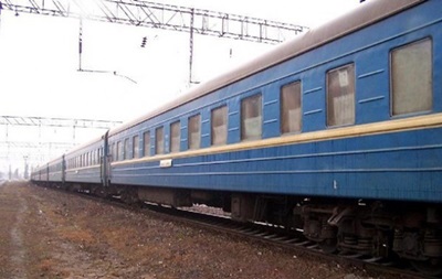 Потяги з Донецька не змогли відправитися через бойові дії