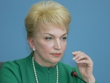 Богатырева считает отношения Ющенко и Ахметова  вполне логичными 