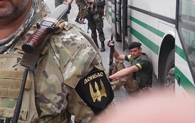Батальйон Донбас набирає бійців для другого складу в зоні АТО