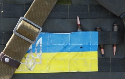 Порошенко присвоил звание Героя Украины двум бойцам АТО