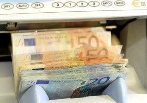 Межбанк открылся резким ростом курса евро