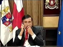 Саакашвили чуть не съел галстук перед камерами