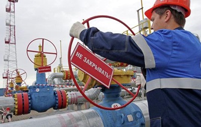 Азербайджан призупинив поставки газу до Росії