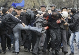 Киргизская оппозиция заявила, что в ходе волнений погибли 100 человек