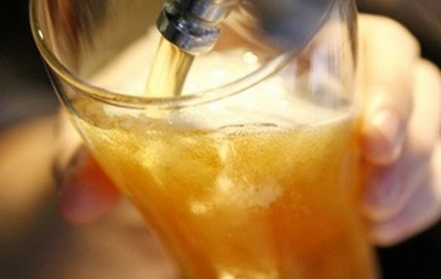 У росіян найпопулярнішим алкогольним напоєм виявилося пиво 