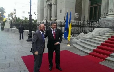 Порошенко зустрівся з президентом Європарламенту 