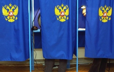 У Криму почалися вибори до парламенту, виборчі дільниці відкриті