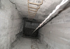 Житель Минска пролетел 12 этажей в вентиляционной шахте и не пострадал