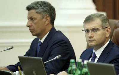 ВВС Україна: Чим відрізняється  Опозиційний блок  від Партії регіонів
