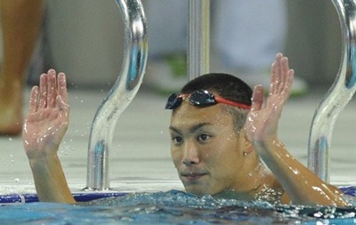 Японський плавець на Азіаді вкрав у журналіста відеокамеру