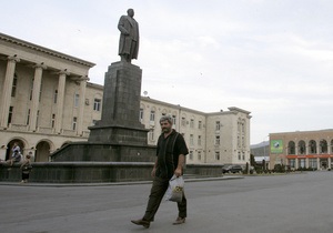 В Грузии создали комиссию по избавлению от советской символики