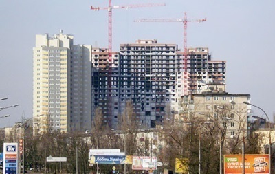 Киевские застройщики переносят сроки строительства и сдачи домов 