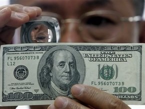 Доллар на межбанке существенно растет уже второй день подряд
