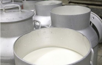 Росія скоротила імпорт молока в чотири рази через санкції 
