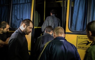 Из плена сепаратистов освободили трех человек - СНБО